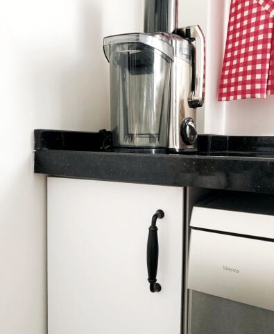 Porselen Mobilya Dolap Kulp 96 mm Mat Siyah