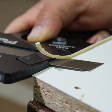 Pratikmen Kenar Bandı Temizleme ve Pah Alma Aparatı